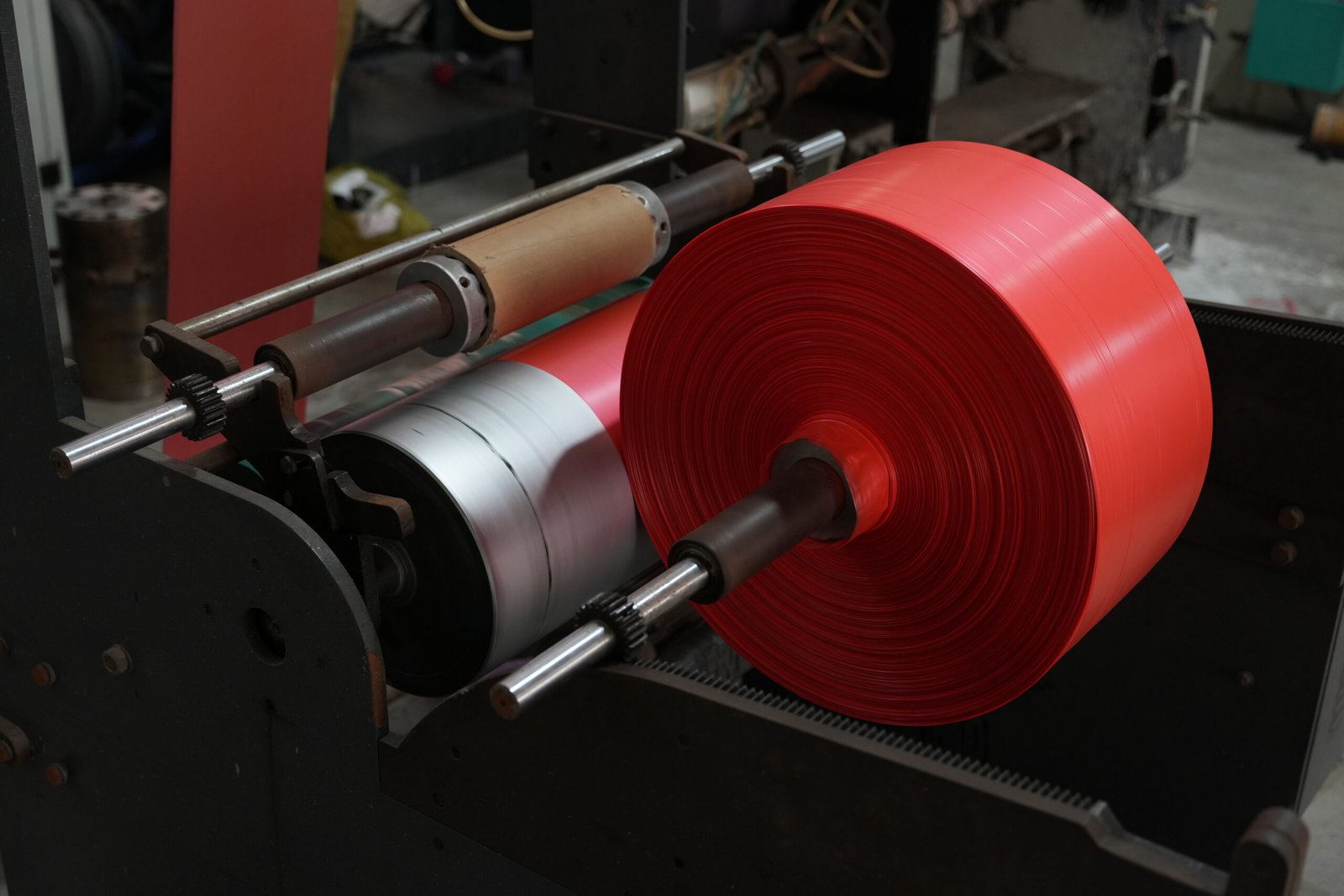 VLPETS pet waste bag production step 3: plastic film roll production