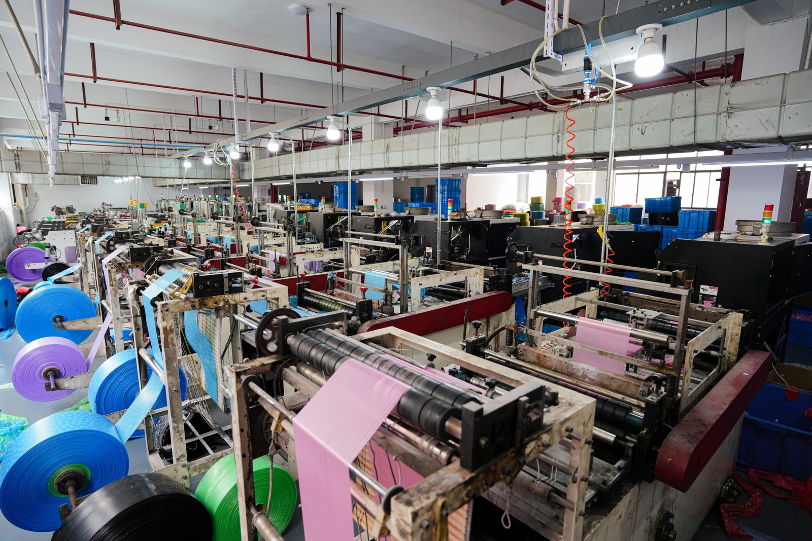 VLPETS pet waste bag production step 4: automatic bag making machine